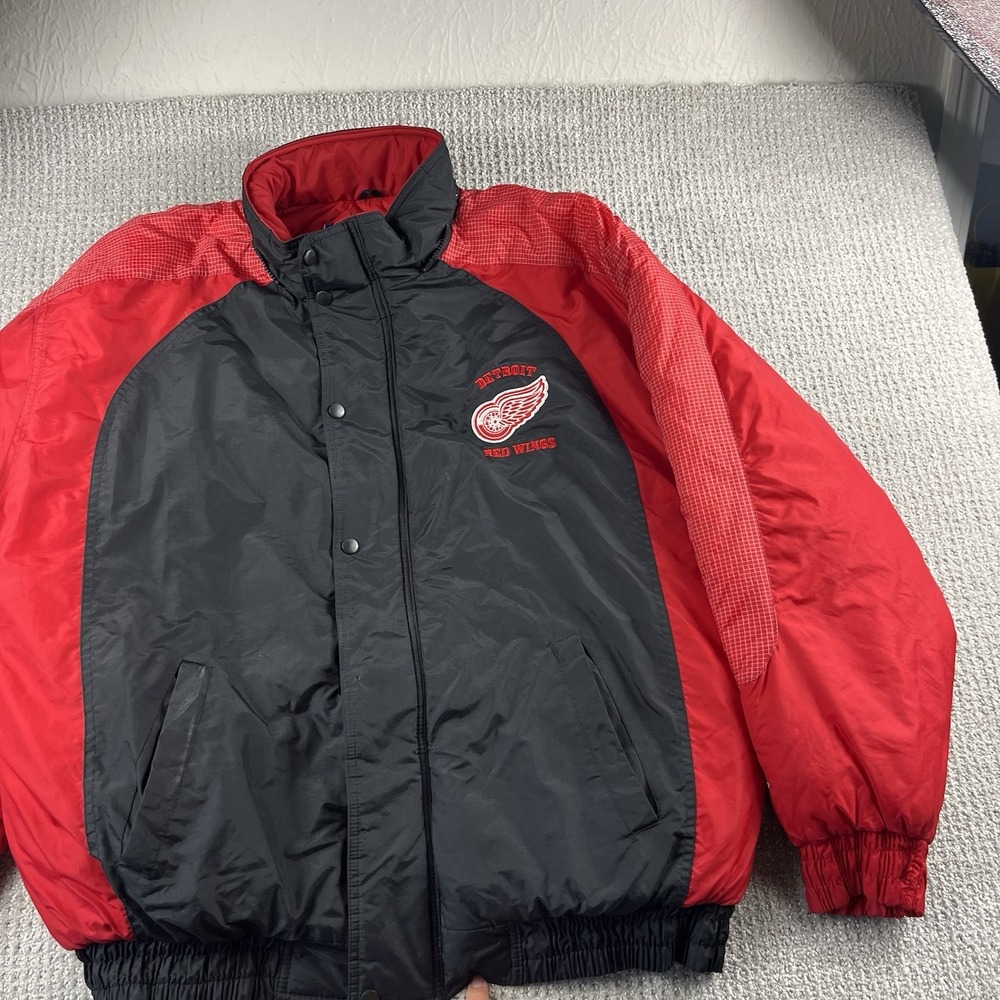 Vintage 90s Detroit Red Wings Logo Athletic NHL Puffer Jacket Mens XL